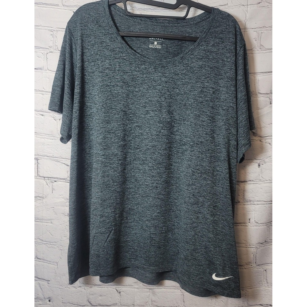 Nike Shirt womens 2XL Gray Dri-FIT Short Sleeve Running Training Athletic Tee
